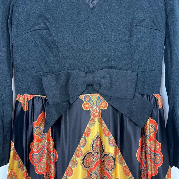 Vintage 70s Hostess Maxi Dress Gown Black Gold Paisley Bow V-Neck Long Sleeve - Picture 10 of 10
